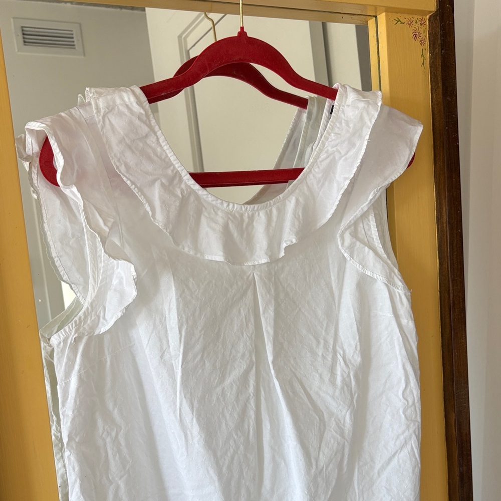 TOMMY HILFIGER White Ruffled Sleeveless Top